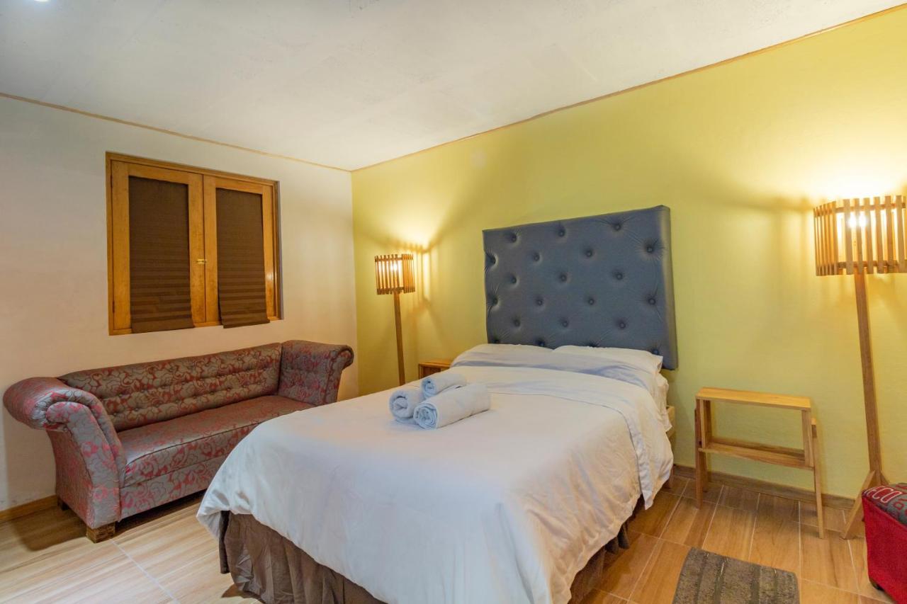 Pascual Inn Suites Cholula Exteriör bild