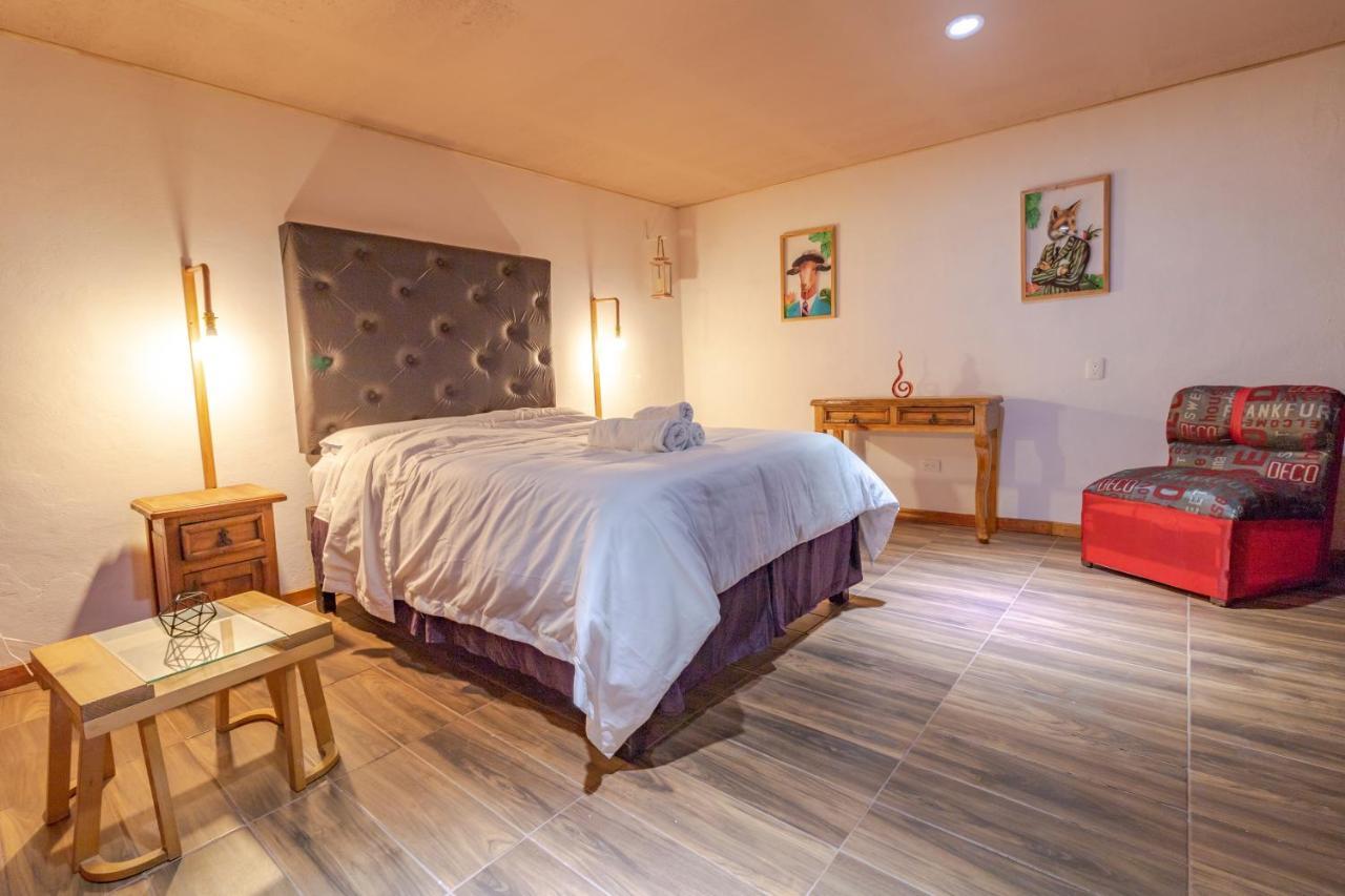 Pascual Inn Suites Cholula Exteriör bild