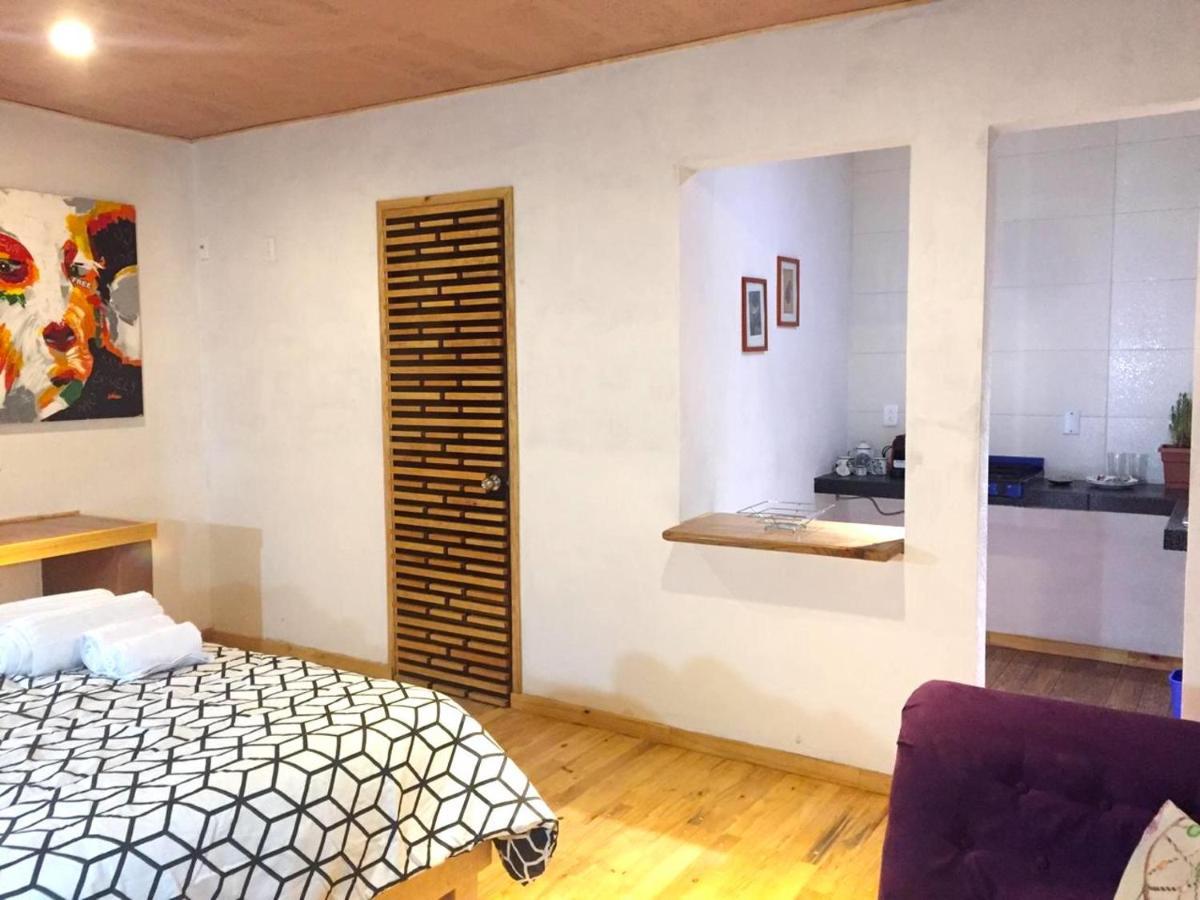 Pascual Inn Suites Cholula Exteriör bild