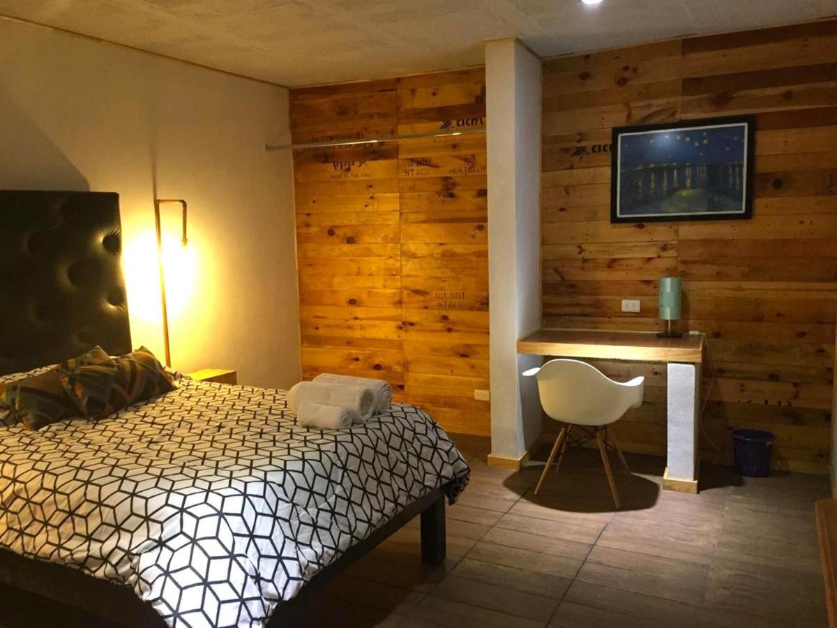 Pascual Inn Suites Cholula Exteriör bild